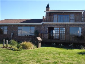 3 Bed House in Oyster Bay
