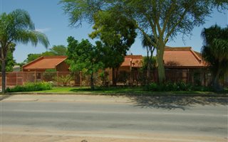4 Bedroom House in Fauna Park