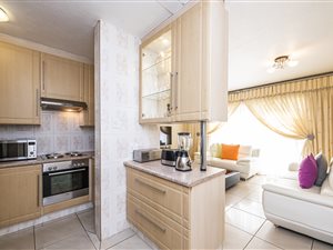 2 Bed Apartment in Suideroord