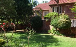 3 Bedroom Duplex in Monument Park