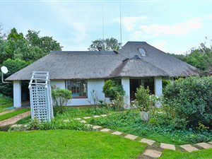 2 Bed House in Johannesburg North