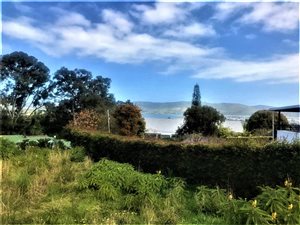930 m² Land available in Old Place