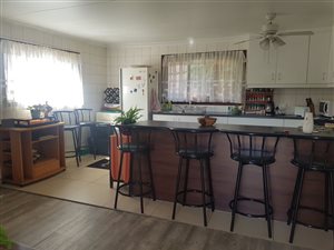 1 Bed Garden Cottage in Park Hill