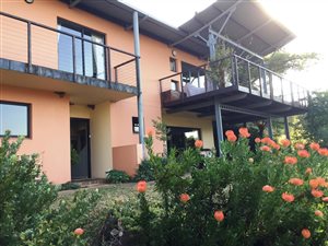 3 Bed House in Victoria Country Club Estate