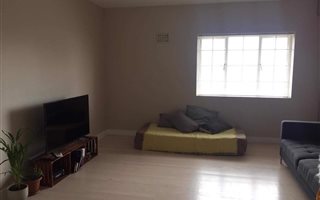 2 Bedroom Apartment in Simons Town