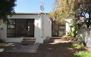 2 Bedroom House in Tijgerhof