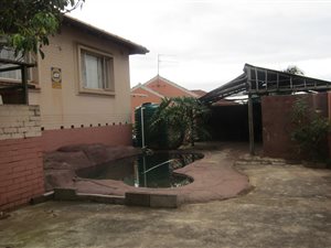 3 Bed House in Woodlands