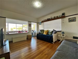 2 Bed Apartment in Gardens