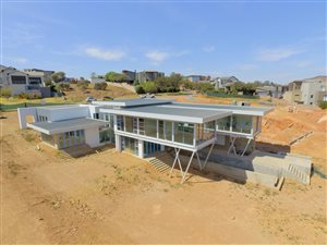 4 Bed House in Eye of Africa