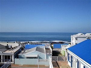 7 Bed House in Mossel Bay Central