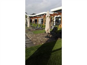 1 Bed Apartment in Modderfontein