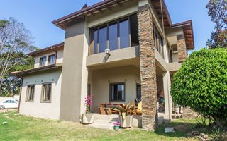 5 Bedroom House in Malvern