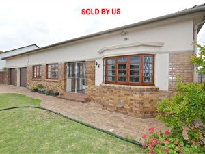 4 Bed House in Glenlily