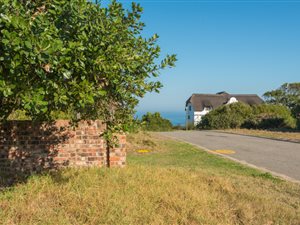 816 m² Land available in Groot Brakrivier
