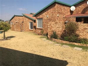 2 Bed Cluster in Grobler Park