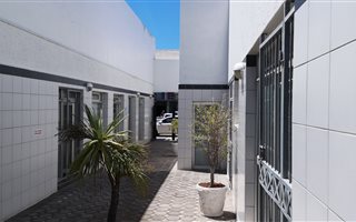Office space in Newton Park