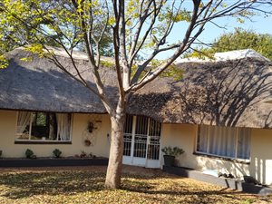 1.5 Bed Garden Cottage in Vlakplaats