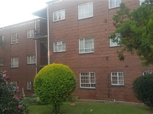 2 Bed Apartment in Clarendon