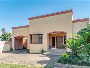 3 Bed House in Orient Heights