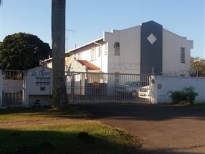 3 Bed Duplex in Pinetown Central