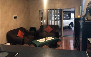 1 Bedroom Apartment in Comet