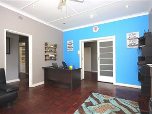 4 Bed House in Franklin Roosevelt Park