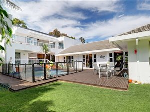 4 Bed House in Protea Valley