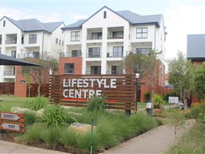 3 Bed Apartment in Greenstone Crest