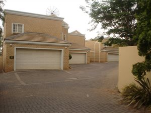 3 Bed Duplex in Eldoglen