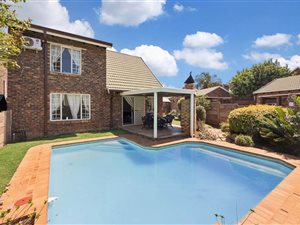 3 Bed Townhouse in Noordwyk