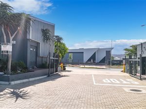 343 m² Industrial space in Cornubia