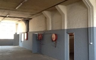 300 m² Industrial space in Pinetown Central