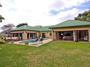 5 Bedroom House in Thornhill Estate