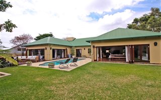 5 Bedroom House in Thornhill Estate