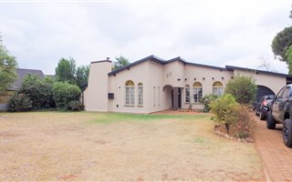 3 Bedroom House in Birchleigh