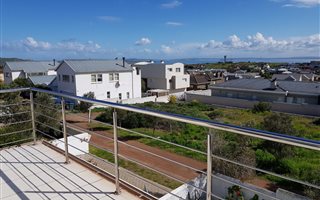 3 Bedroom House in Myburgh Park