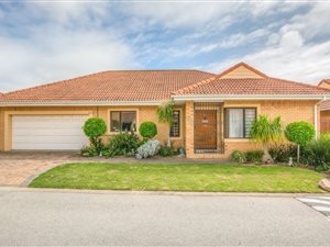 4 Bed House in Mill Park