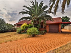 3 Bed House in Welgedacht