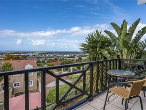 2 Bed Apartment in Heldervue