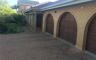 3 Bedroom Cluster in Glen Marais