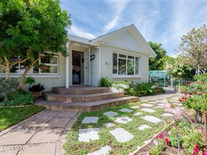 3 Bed House in Bergvliet