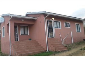 3 Bed House in Lovu