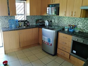 2 Bed House in Lentegeur