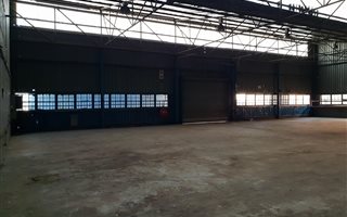 696 m² Industrial space in Spartan
