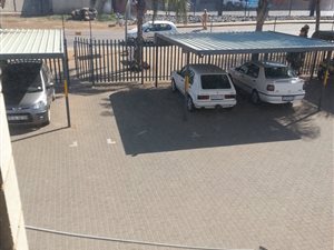 157 m² Commercial space in Hennopspark