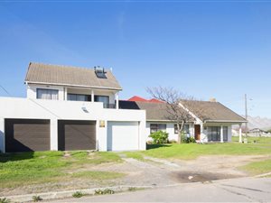 4 Bed House in Rusthof