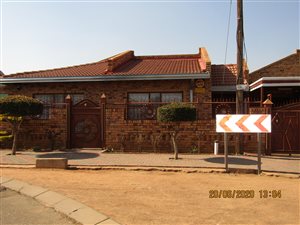 4 Bed House in Mabopane