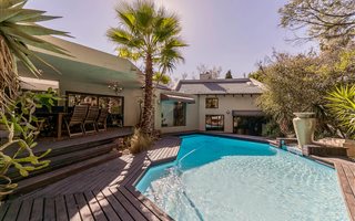 4 Bedroom House in Fourways Gardens