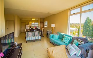 2 Bedroom Apartment in Craighall Park