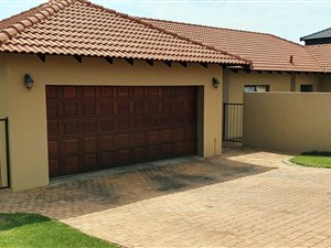4 Bed House in The Meadows